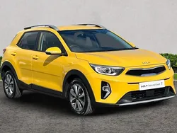 Yellow Used 2022 Kia Stonic 2 SUV | £14,879 (Fair price)