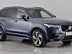 Denim blue Used 2021 Volvo XC90 R-Design SUV | £34,295 (Fair price)