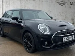 Midnight black Used 2021 Mini Cooper Clubman Comfort Estate | £20,205 (Fair price)