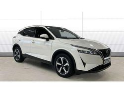 White Used 2022 Nissan Qashqai N-Connecta SUV | £18,527 (Good price)