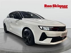 White Used 2025 Vauxhall Astra S Hatchback | £21,499 (Good price)