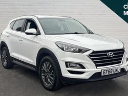 White Used 2019 Hyundai Tucson Premium SUV | £10,161 (Fair price)