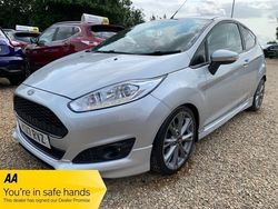Silver Used 2017 Ford Fiesta ST-Line Hatchback | £6,395 (Fair price)