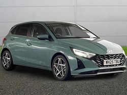 Green Used 2025 Hyundai i20 Premium Hatchback | £19,995 (A bit pricey)