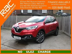 Metallic flame red Used 2017 Renault Kadjar Signature S SUV | £9,795 (A bit pricey)
