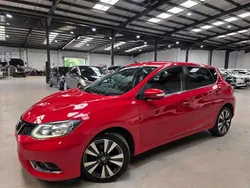 Red Used 2016 Nissan Pulsar Tekna Hatchback | £8,340 (Fair price)