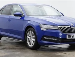 Energy blue Used 2021 Skoda Superb SE Technology Hatchback | £11,000 (Fair price)