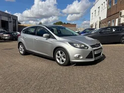 Silver Used 2013 Ford Focus Zetec Hatchback | £3,500 (Good price)