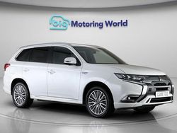 White Used 2019 Mitsubishi Outlander P-HEV Estate | £14,300 (Fair price)