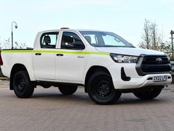 White Used 2022 Toyota HiLux Active Pickup | £20,000 (Good price)