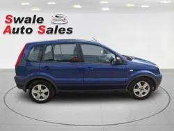 Blue Used 2010 Ford Fusion Zetec Hatchback | £1,795 (Fair price)