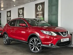 Red Used 2017 Nissan Qashqai Tekna SUV | £8,190 (Good price)
