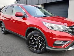 Red Used 2017 Honda CR-V SE Plus SUV | £6,995 (Fair price)