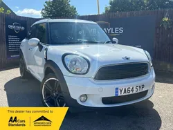 White Used 2015 Mini Cooper Countryman SUV | £6,999 (Fair price)