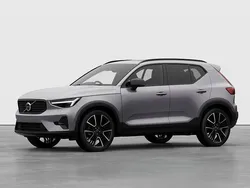 Aurora silver New 2025 Volvo XC40 Ultra SUV | £44,660 (Fair price)
