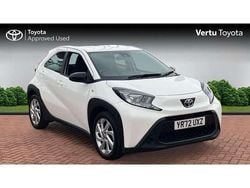 White Used 2022 Toyota Aygo PURE Hatchback | £10,526 (Fair price)