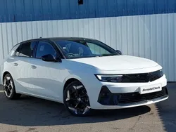 White Used 2023 Vauxhall Astra GSe Hatchback | £19,298 (Fair price)
