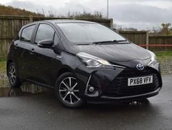 Black Used 2018 Toyota Yaris Hybrid Hatchback | £11,750 (Fair price)