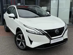 White Used 2022 Nissan Qashqai N-Connecta SUV | £19,449 (Fair price)