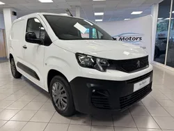 White Used 2021 Peugeot Partner MPV | £8,990 (Fair price)