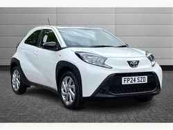 White Used 2024 Toyota Aygo PURE Hatchback | £12,499 (Fair price)