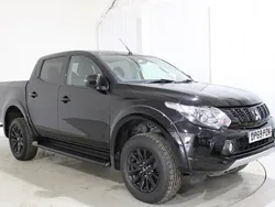 Black Used 2019 Mitsubishi L200 Pickup | £15,495 (Fair price)