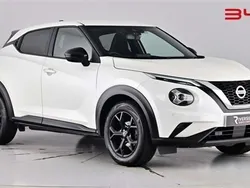 Arctic white Used 2022 Nissan Juke N-Connecta SUV | £14,289 (Good price)