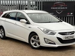 White Used 2012 Hyundai i40 Active Estate | £2,490 (Good price)