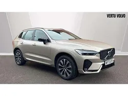 Silver Used 2021 Volvo XC90 Momentum SUV | £38,879 (Fair price)