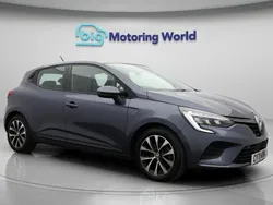 Grey Used 2022 Renault Clio V Iconic Hatchback | £11,600 (Good price)
