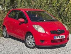 Red Used 2006 Toyota Yaris T3 Hatchback | £1,295 (Fair price)