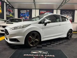 White Used 2015 Ford Fiesta ST Hatchback | £5,995 (Fair price)