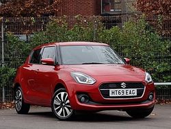 Red Used 2020 Suzuki Swift SZ5 Hatchback | £10,998 (Fair price)