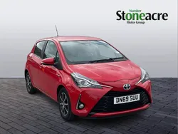 Red Used 2019 Toyota Yaris Hybrid Hatchback | £11,995 (Good price)
