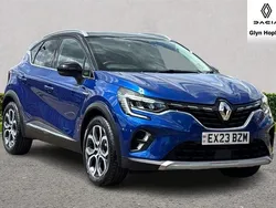 Iron blue Used 2023 Renault Captur Techno SUV | £16,495 (Fair price)