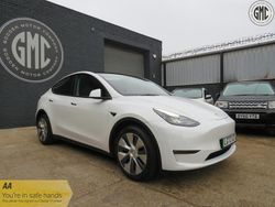 White Used 2022 Tesla Model Y Long Range RWD SUV | £23,500 (Fair price)