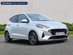 Silver Used 2022 Hyundai i10 Premium Hatchback | £13,595 (A bit pricey)