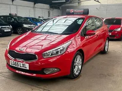 Red Used 2015 Kia Ceed 2 Hatchback | £3,295 (Super price)