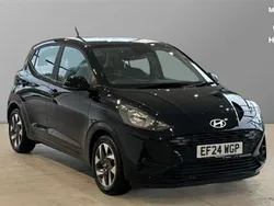Black Used 2024 Hyundai i10 Advanced Hatchback | £14,755 (Fair price)