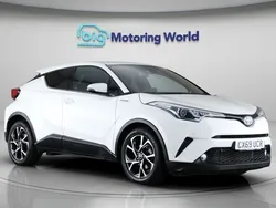 Used 2018 Toyota C-HR Design SUV | £16,400 (Fair price)