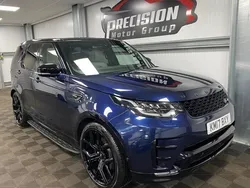 Blue Used 2017 Land Rover Discovery 5 HSE Luxury SUV | £26,495 (Fair price)