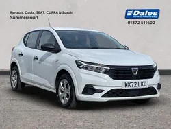 Solid glacier white Used 2022 Dacia Sandero Essentiel Hatchback | £10,000 (Fair price)