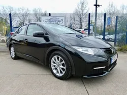 Black Used 2012 Honda Civic SE Hatchback | £4,995 (A bit pricey)