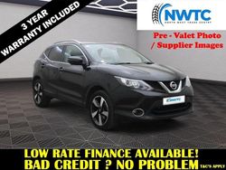 Black Used 2016 Nissan Qashqai N-Connecta SUV | £8,695 (Fair price)