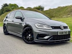 Grey Used 2018 VW Golf VII R Estate | £18,979 (Fair price)