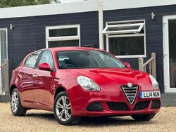 Red Used 2014 Alfa Romeo Giulietta Progression Hatchback | £3,245 (Fair price)