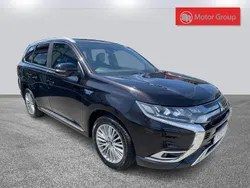 Black Used 2019 Mitsubishi Outlander P-HEV Estate | £11,323 (Fair price)