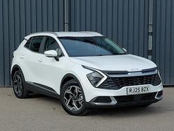 White Used 2025 Kia Sportage SUV | £24,498 (Super price)