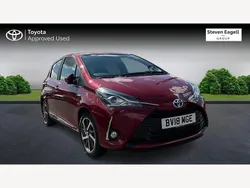 Red Used 2018 Toyota Yaris Hybrid Hatchback | £13,584 (Fair price)