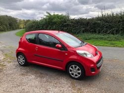 Red Used 2009 Peugeot 107 Hatchback | £1,790 (Super price)
